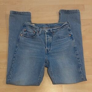 Levi’s 501 Jeans W26 L32 Vintage Straight Leg Button Fly Unisex